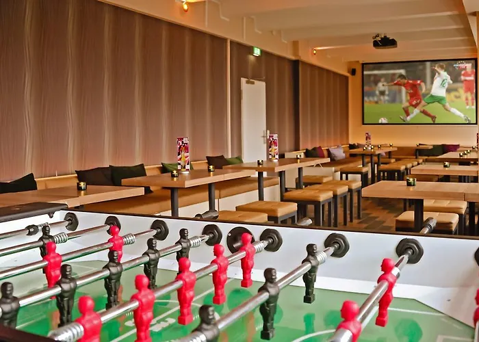 Hostal Pangeapeople &