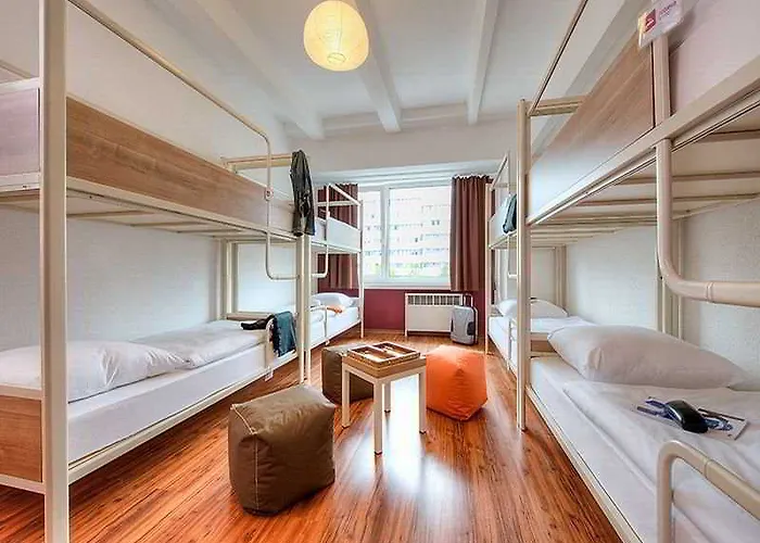 Pangeapeople & 旅馆 *