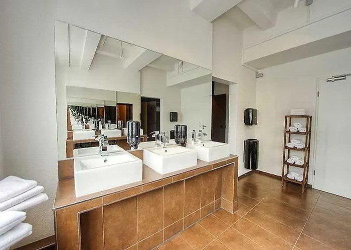 旅馆 Pangeapeople &